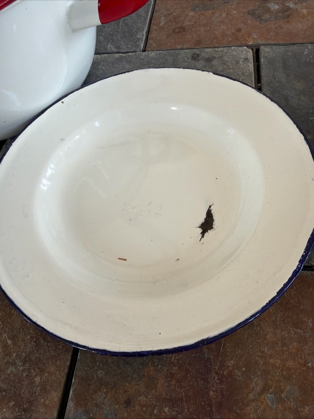 Vintage Cherry Enamel Casserole Dish with Lid - plus double boiler, plate & cup - Picture 9 of 12